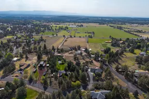 64911 Glacier View Dr, Bend, OR 97703 - Photo 40