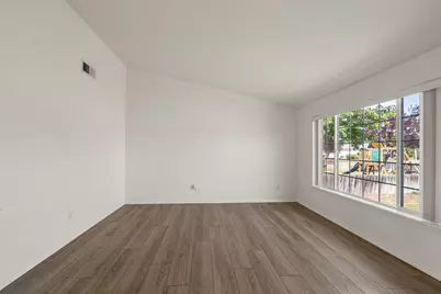 7949 Isabella Way, White City, OR 97503 - Photo 4