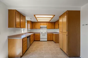 7949 Isabella Way, White City, OR 97503 - Photo 8