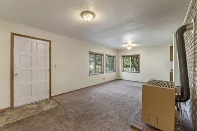 3428 Chelsea Street, Klamath Falls, OR 97601 - Photo 6