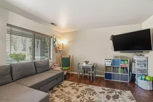 20016 Mt Hope Ln, Bend, OR 97702 - Photo 16