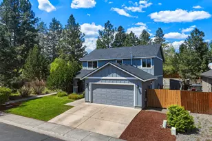 20016 Mt Hope Ln, Bend, OR 97702 - Photo 2