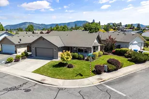 1439 Andy Griffith, Grants Pass, OR 97527 - Photo 26