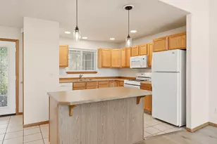 5029 Falcon Dr, Klamath Falls, OR 97601 - Photo 14