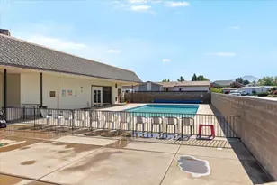 555 Freeman Rd, Central Point, OR 97502 - Photo 26