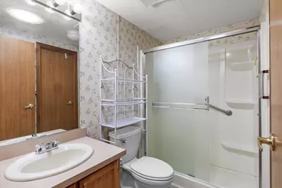 555 Freeman Road #UNIT 257, Central Point, OR 97502 - Photo 16