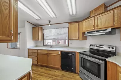 555 Freeman Road #UNIT 257, Central Point, OR 97502 - Photo 12