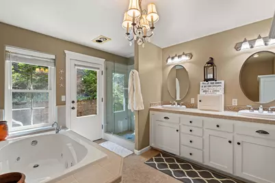 651 Dutcher Creek Road, Grants Pass, OR 97527 - Photo 20