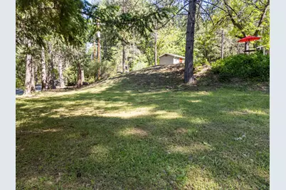 651 Dutcher Creek Road, Grants Pass, OR 97527 - Photo 36