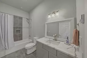 65450 76th St, Bend, OR 97703 - Photo 16