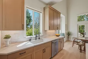 26 NW Skyliner Summit Loop, Bend, OR 97703 - Photo 14