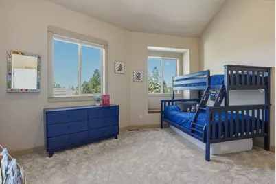 26 NW Skyliner Summit Loop, Bend, OR 97703 - Photo 30