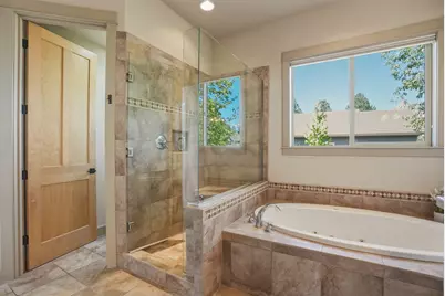 26 NW Skyliner Summit Loop, Bend, OR 97703 - Photo 20