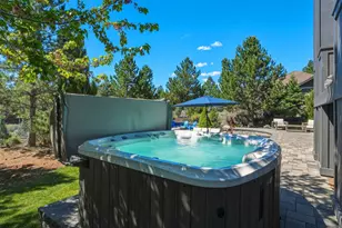 26 NW Skyliner Summit Loop, Bend, OR 97703 - Photo 42