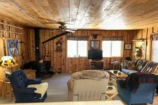 11861 Chinquapin Dr, Crescent Lake, OR 97733 - Photo 22