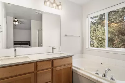 19544 Salmonberry Court, Bend, OR 97702 - Photo 36