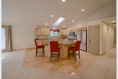 327 Chapman Street, Gilchrist, OR 97737 - Photo 6