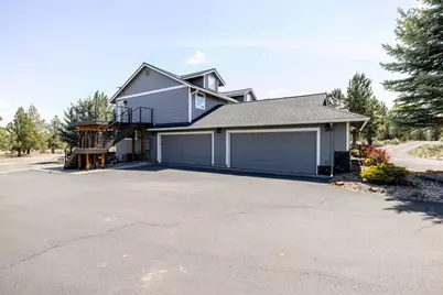 18351 SW Mt Saint Helens Drive, Powell Butte, OR 97753 - Photo 4