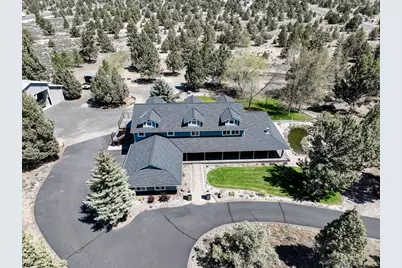 18351 SW Mt Saint Helens Drive, Powell Butte, OR 97753 - Photo 8
