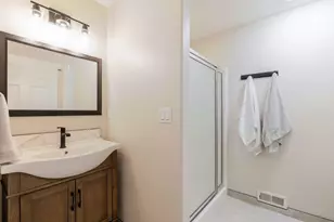 18351 SW Mt Saint Helens Dr, Powell Butte, OR 97753 - Photo 38
