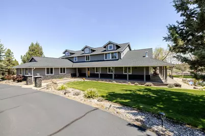 18351 SW Mt Saint Helens Drive, Powell Butte, OR 97753 - Photo 2