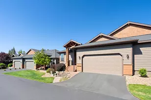 8413 Forest Ridge Loop, Redmond, OR 97756 - Photo 4