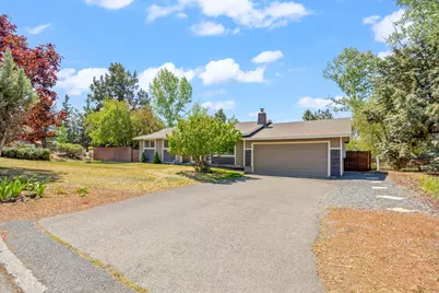 63609 Hunters Circle, Bend, OR 97701 - Photo 32