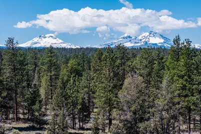 67372 Harrington Loop Road, Bend, OR 97703 - Photo 32