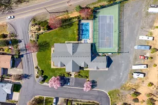 353 Cedar Dr, Cave Junction, OR 97523 - Photo 34
