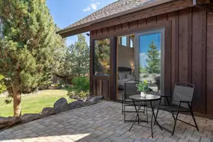 64155 Hunnell Rd, Bend, OR 97703 - Photo 42
