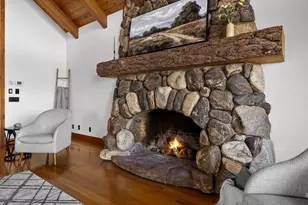 64155 Hunnell Rd, Bend, OR 97703 - Photo 14