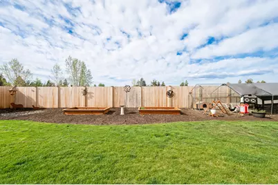 4951 SW Yew Place, Redmond, OR 97756 - Photo 46