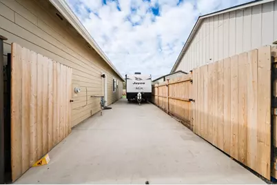4951 SW Yew Place, Redmond, OR 97756 - Photo 54