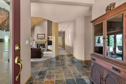 2594 NW Obrien Court, Bend, OR 97703 - Photo 6