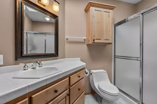 2594 NW Obrien Ct, Bend, OR 97703 - Photo 22