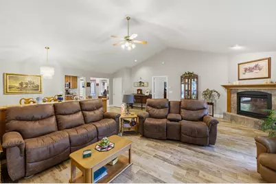 51730 Pine Loop Drive, La Pine, OR 97739 - Photo 4