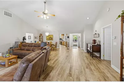 51730 Pine Loop Drive, La Pine, OR 97739 - Photo 6