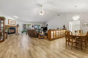 51730 Pine Loop Dr, La Pine, OR 97739 - Photo 10