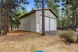 51730 Pine Loop Dr, La Pine, OR 97739 - Photo 40