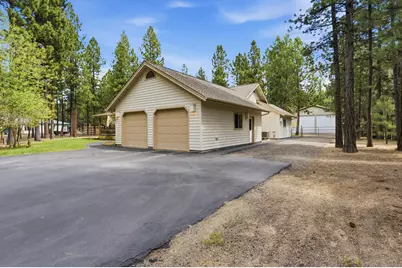 51730 Pine Loop Drive, La Pine, OR 97739 - Photo 32