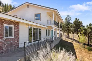 135 NE Short Ln, Prineville, OR 97754 - Photo 2