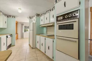 3500 Summers Ln, Klamath Falls, OR 97603 - Photo 16