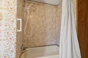 3500 Summers Ln, Klamath Falls, OR 97603 - Photo 34