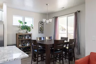 21190 Darnel Avenue, Bend, OR 97702 - Photo 12