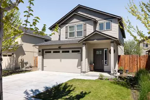 21190 Darnel Ave, Bend, OR 97702 - Photo 2