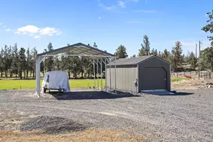 23420 Bear Creek Rd, Bend, OR 97701 - Photo 46