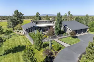 23420 Bear Creek Rd, Bend, OR 97701 - Photo 42