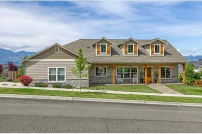 4432 Vista Pointe Drive, Medford, OR 97504 - Photo 1