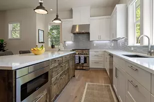 2498 NW Brickyard St, Bend, OR 97703 - Photo 10
