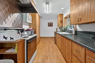 2444 Gardner Rd, Eagle Point, OR 97524 - Photo 18